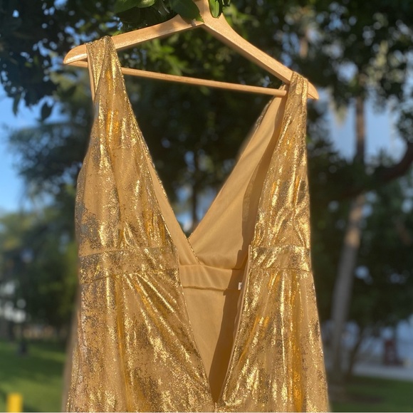 HP๐คฉNWOT Maxi Party Sundress Light in the Box A-Line Long yellow/gold flattering - Picture 5 of 7